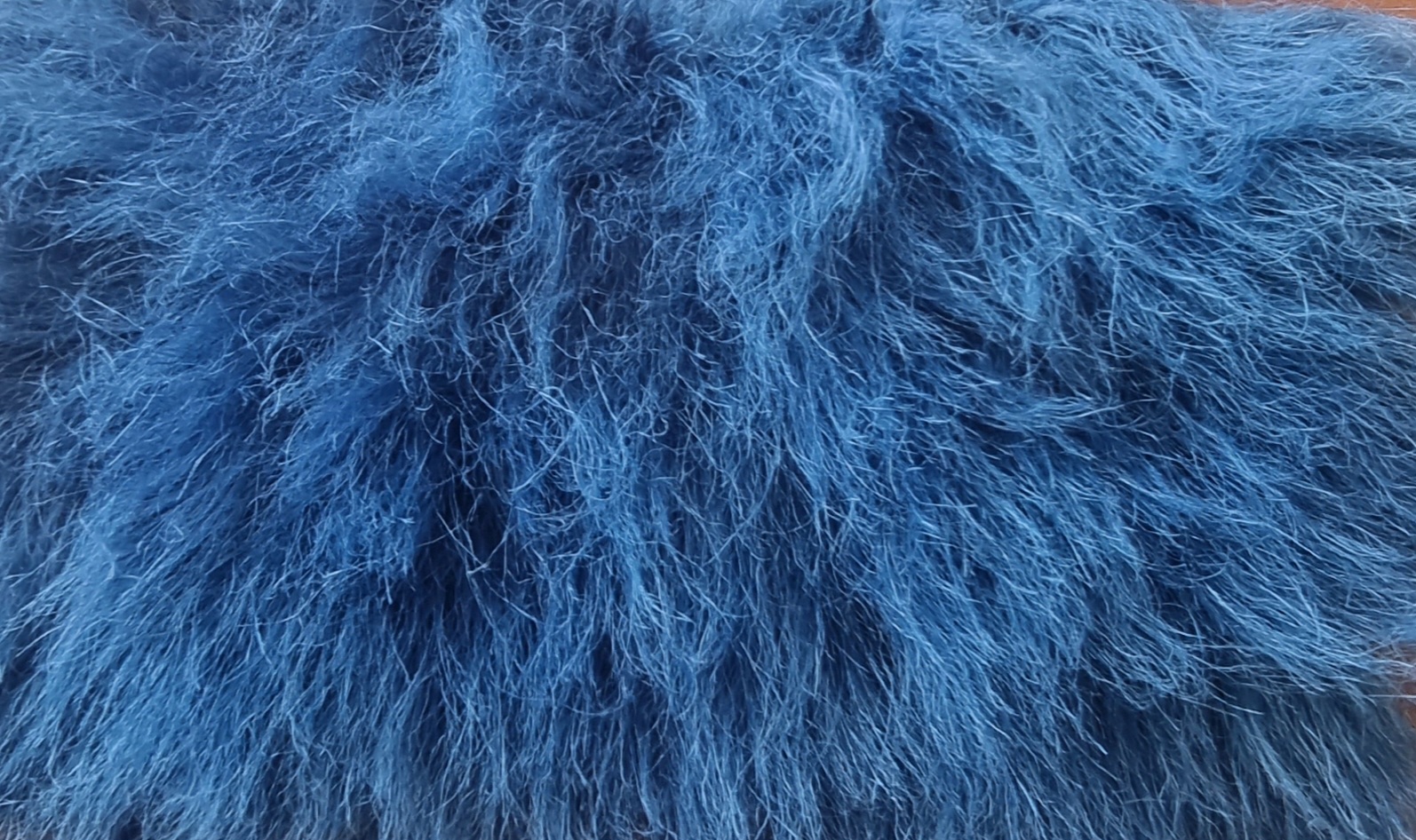 Plant - fur ; 100% vegetable eco-friendly fur